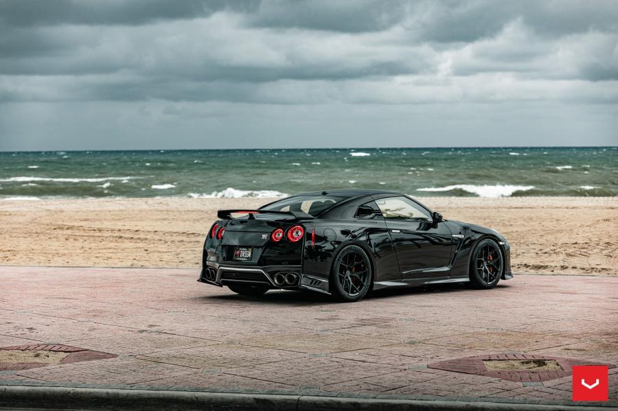  Nissan GT-R on Vossen Wheels (HF-5) 2020 года  (фото 32 из 48)